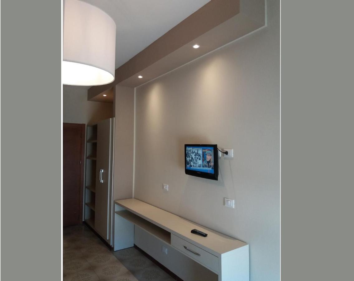 Astor 3*
