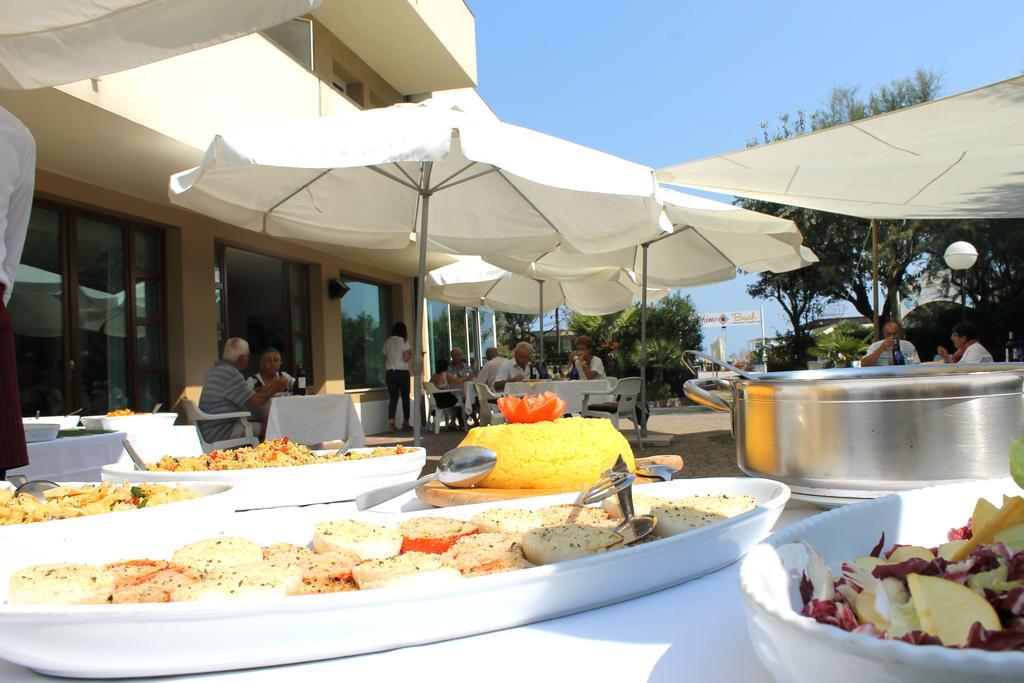 Astor Hotel